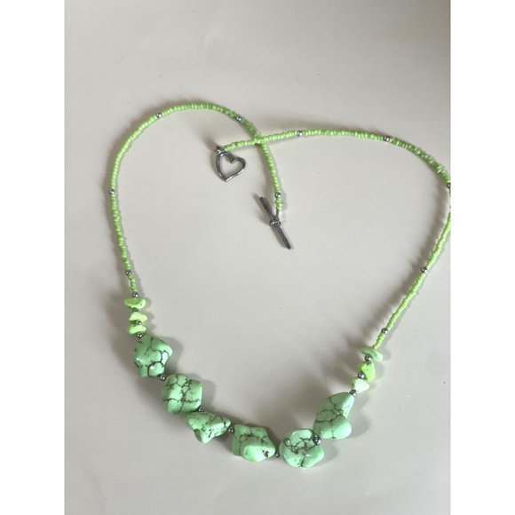 Hand Crafted Artisan Natural Gespeite Stone Nugget Beaded Necklace 22" - Picture 5 of 7